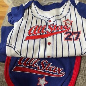 Swiggles Blue and White All Star Kids Matching Set | 
Size 3-6 months. NWT